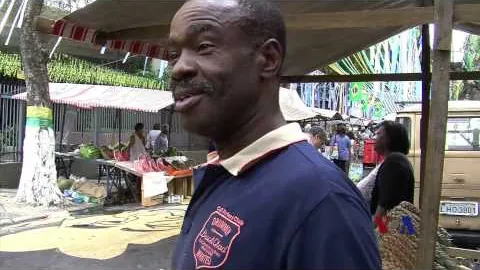 饶雪漫节目曝《左耳》选角标准：苏有朋坚持不录用整容艺人，引发广泛关注